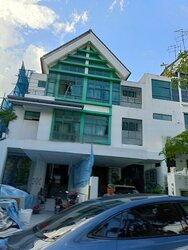 Paya Lebar Crescent (D19), Terrace #457044271